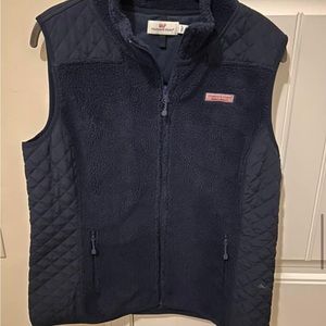 vineyard vines vest